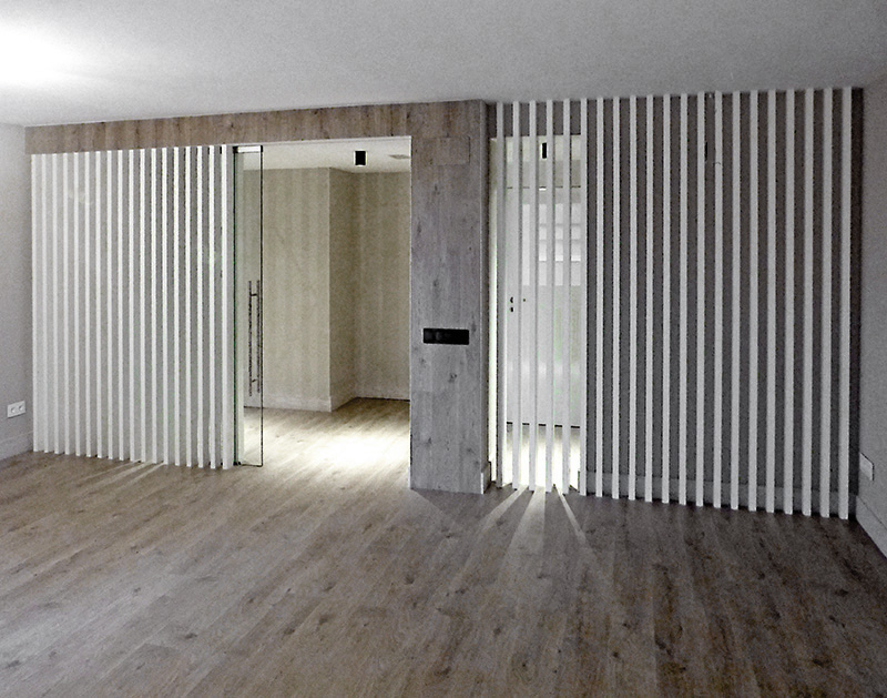 Se muestra la sala principal de la casa